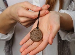 Példák a self-made amulettek